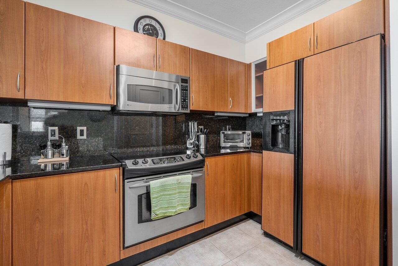 806 E Windward 301 Way 301 photo 16