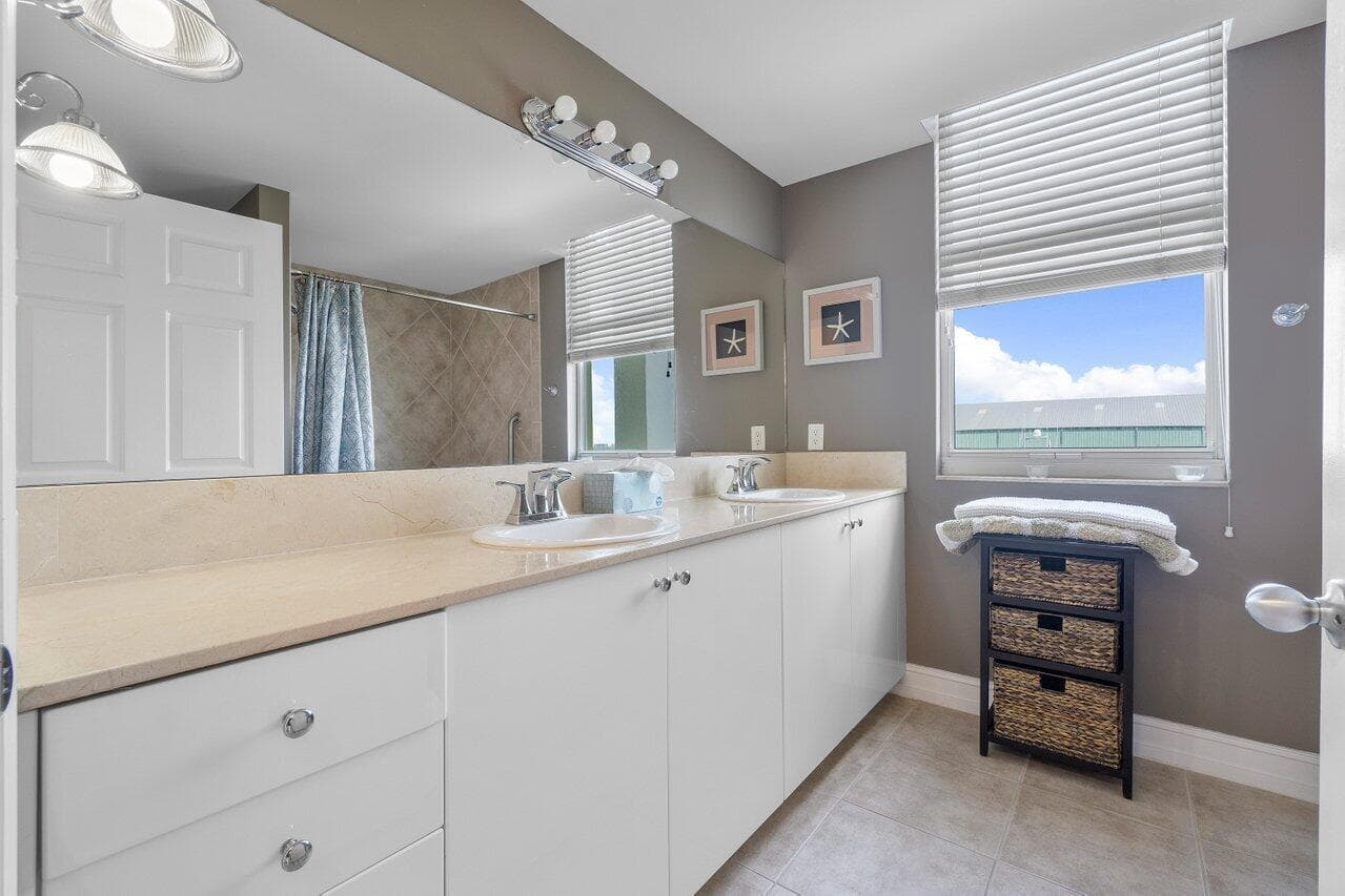 806 E Windward 301 Way 301 photo 22