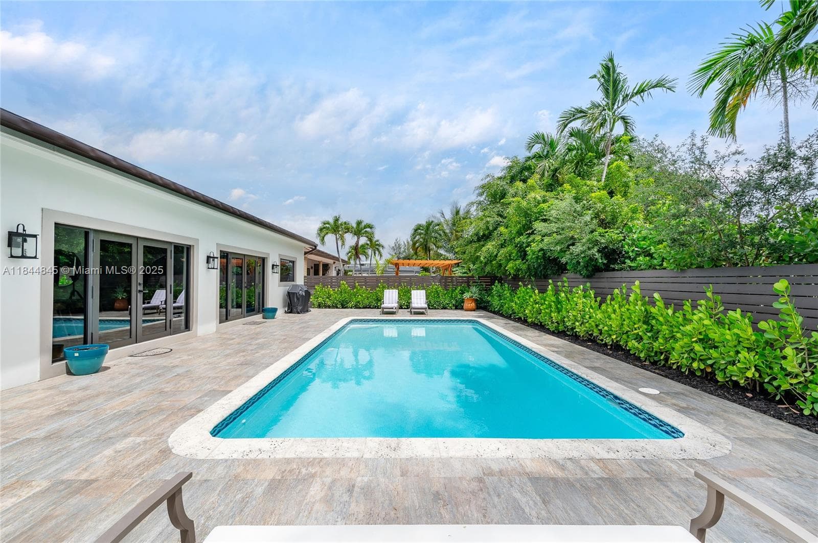 117 S Royal Poinciana Blvd photo 3