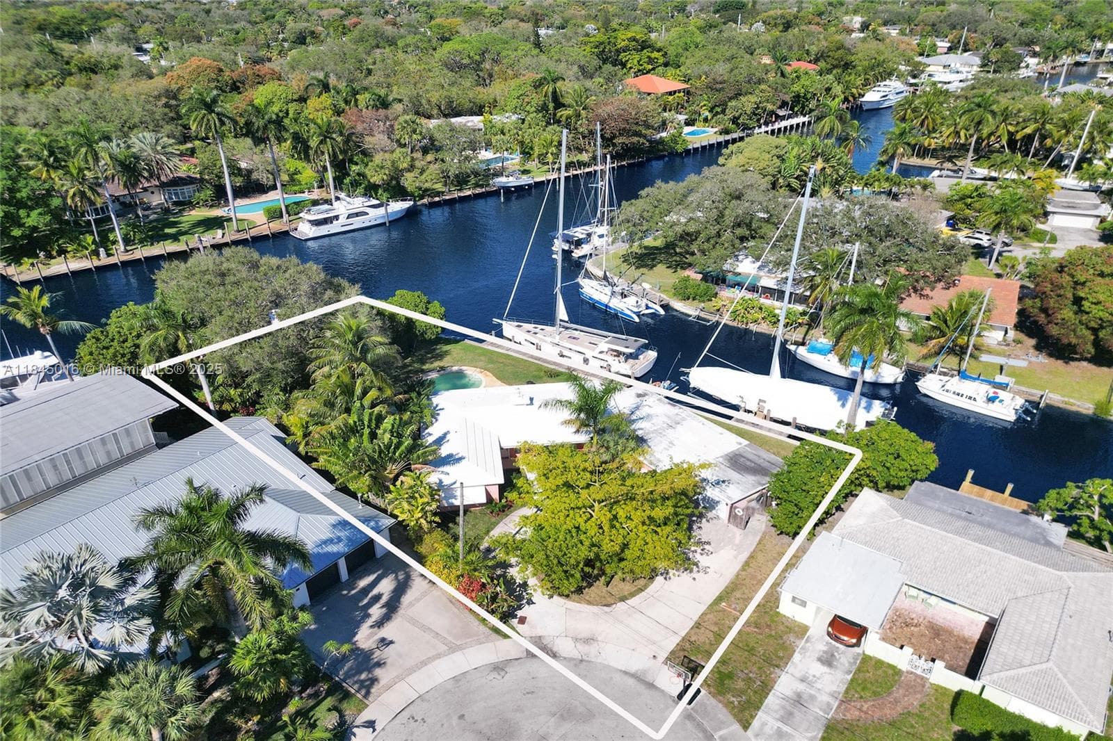 1321 Mandarin Isle photo 6