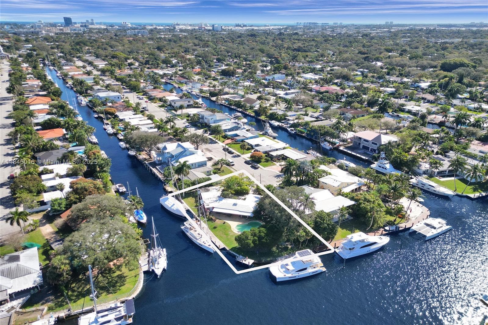 1321 Mandarin Isle photo 10