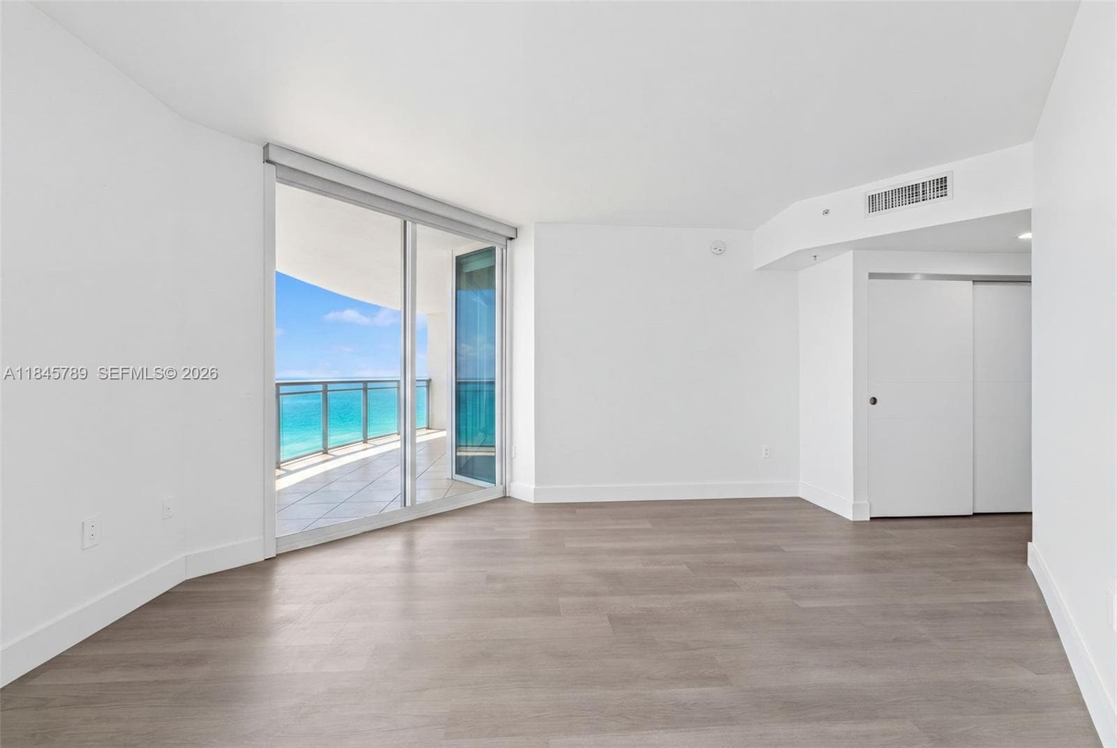 17375 Collins Ave 2501 photo 6