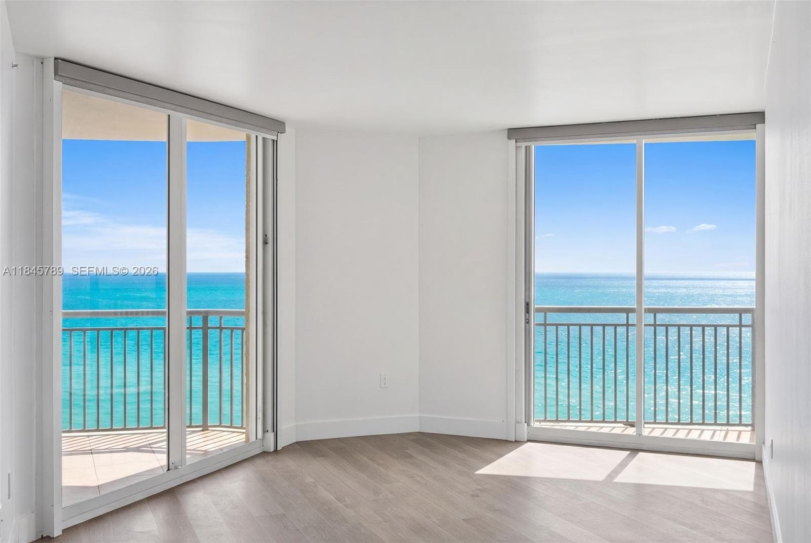 17375 Collins Ave 2501 photo 7