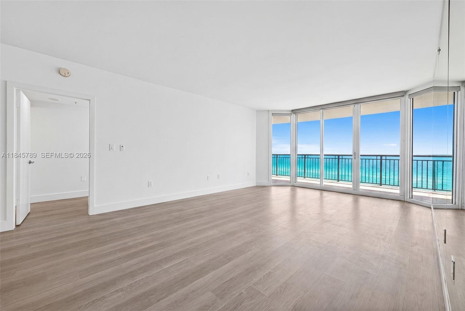 17375 Collins Ave 2501 photo 5