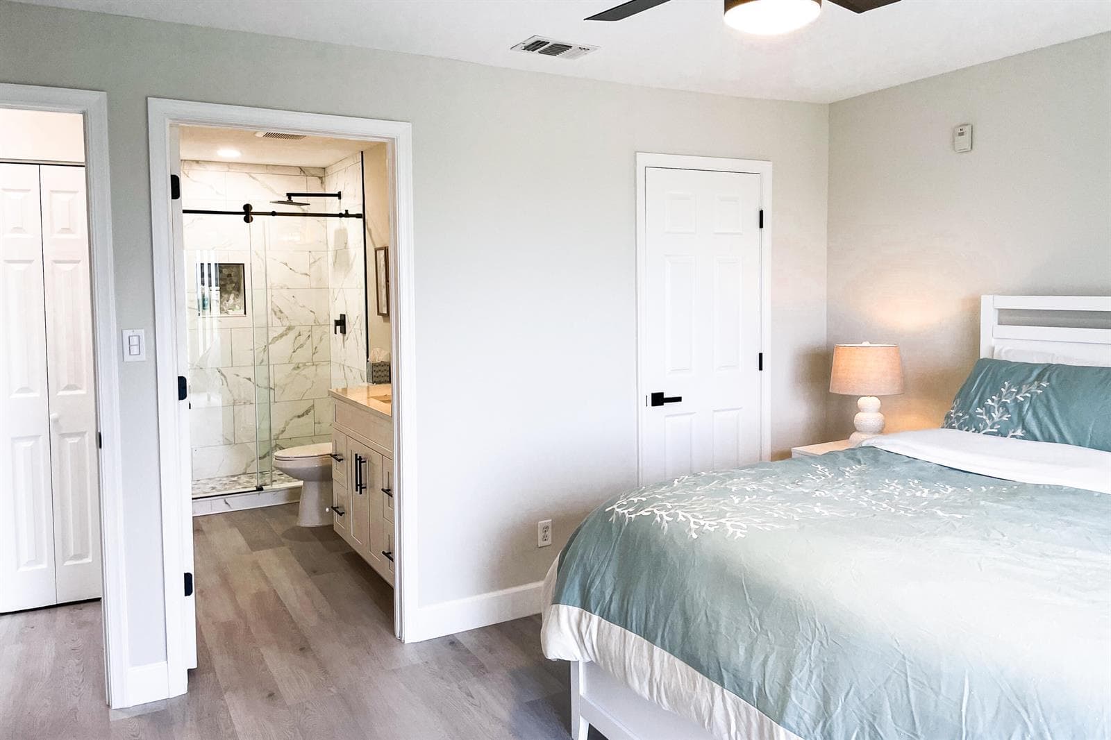 1550 S Ocean Drive 19 photo 12