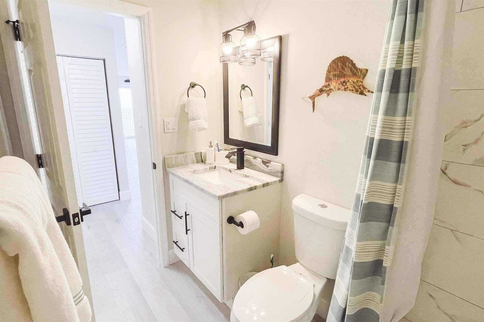 1550 S Ocean Drive 19 photo 18