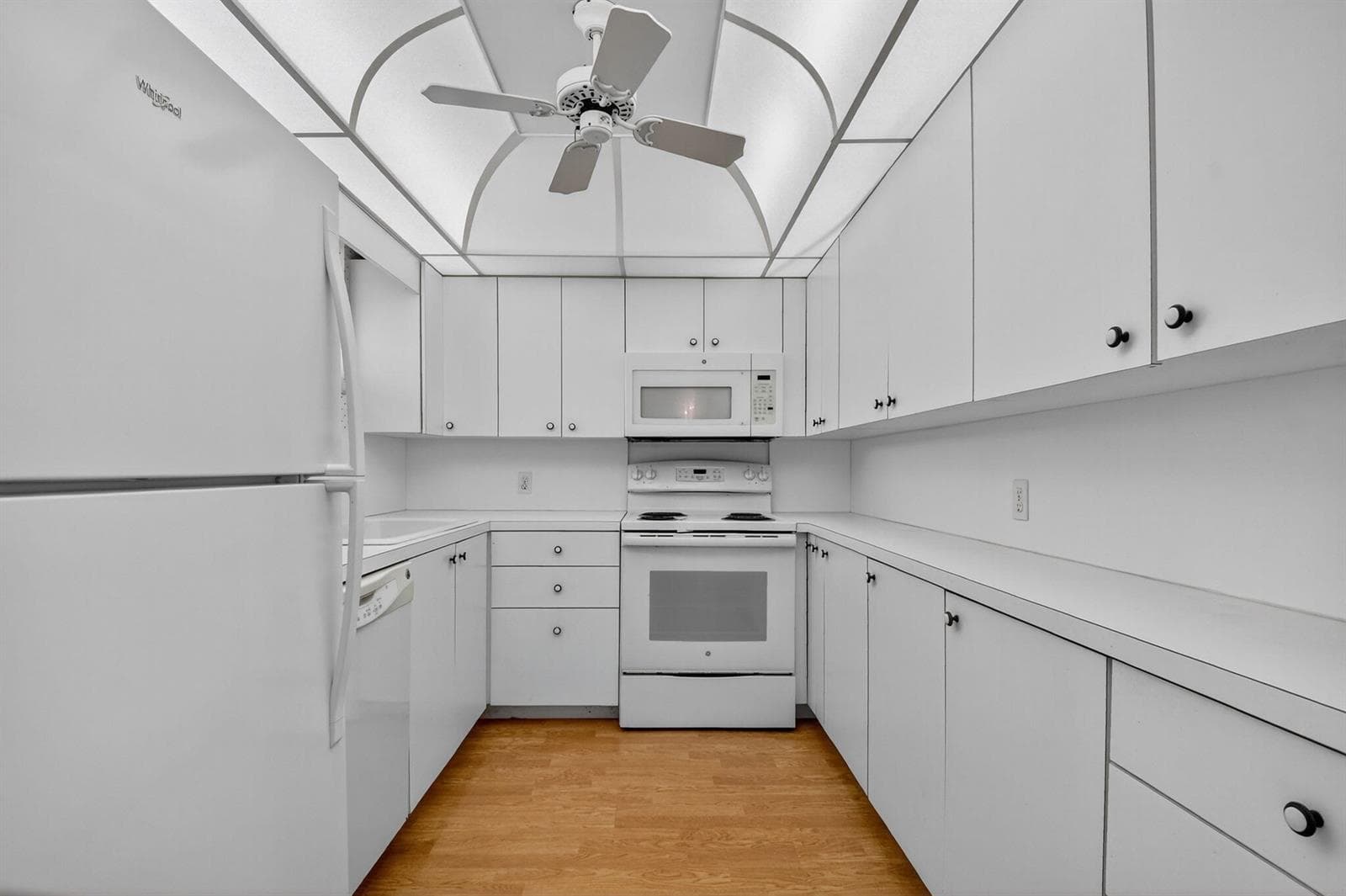 3570 S Ocean Boulevard 508 photo 13