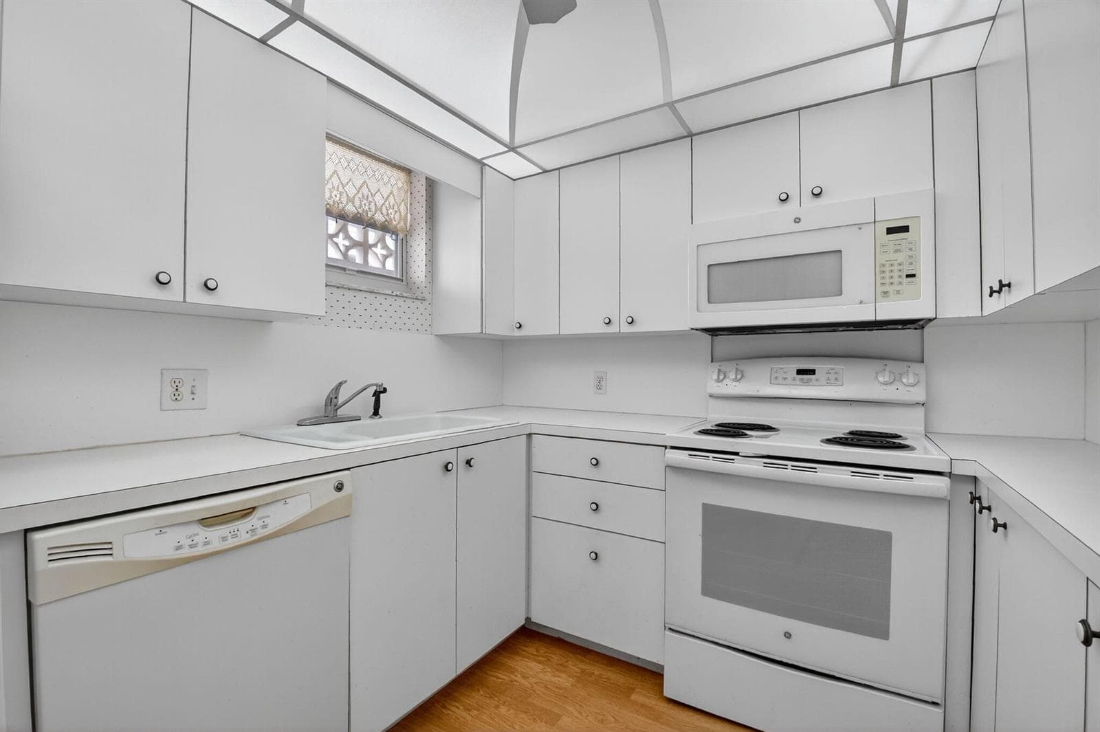 3570 S Ocean Boulevard 508 photo 14