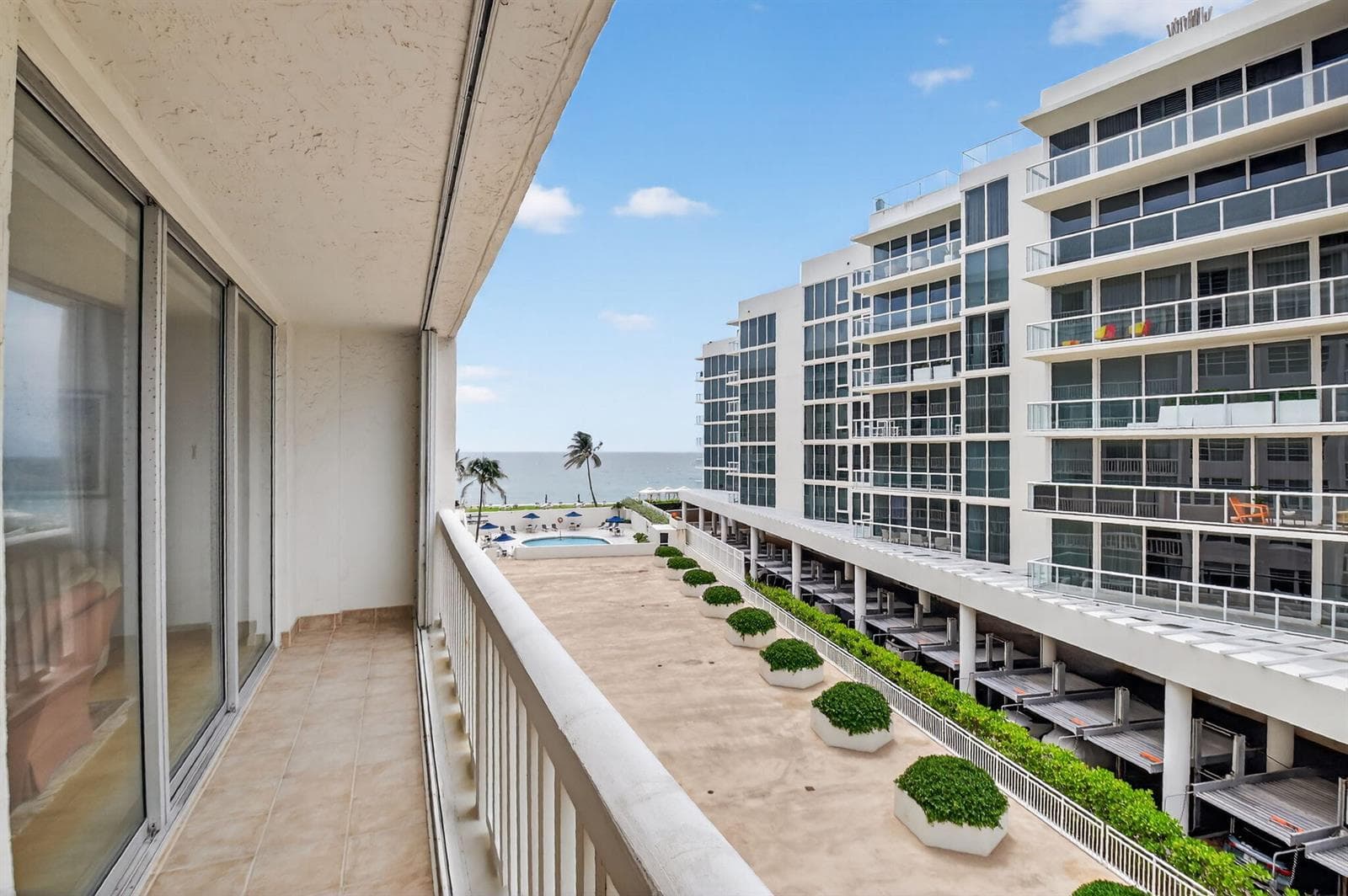 3570 S Ocean Boulevard 508 photo 4
