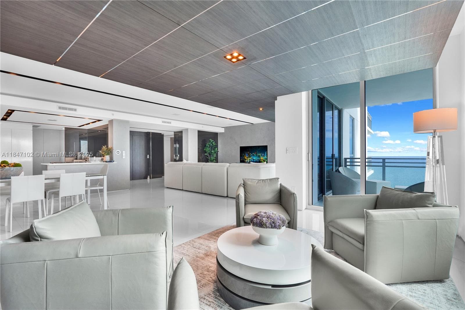3535 Ocean Drive 2104 photo 3