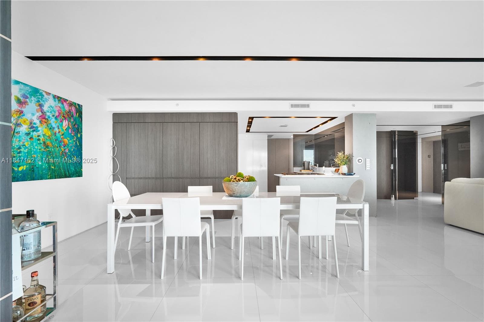 3535 Ocean Drive 2104 photo 14