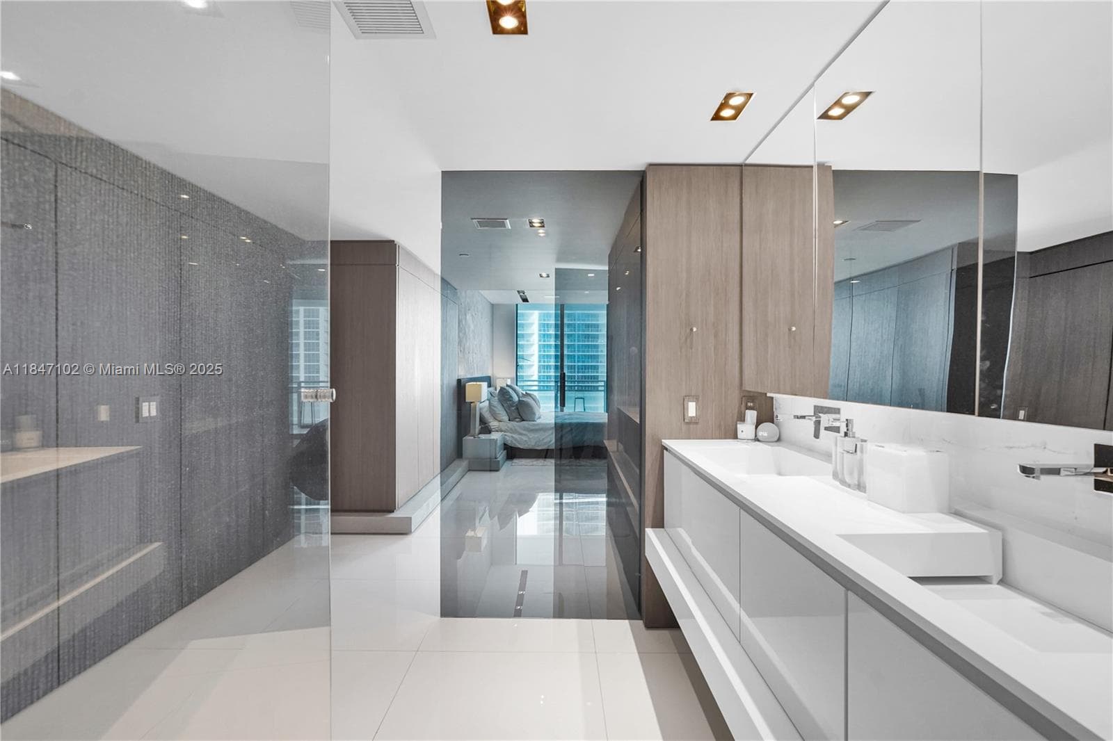 3535 Ocean Drive 2104 photo 15