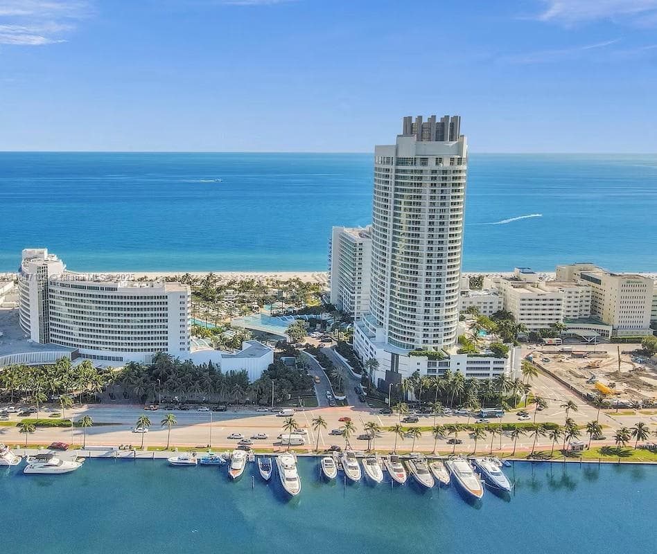 4401 Collins Ave 2315/2317 photo 1