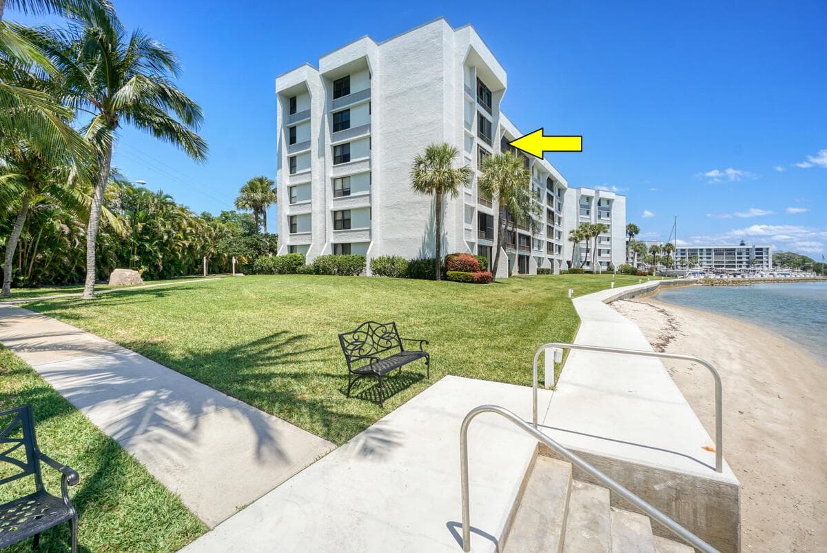 1542 Jupiter Cove Drive 602c photo 4
