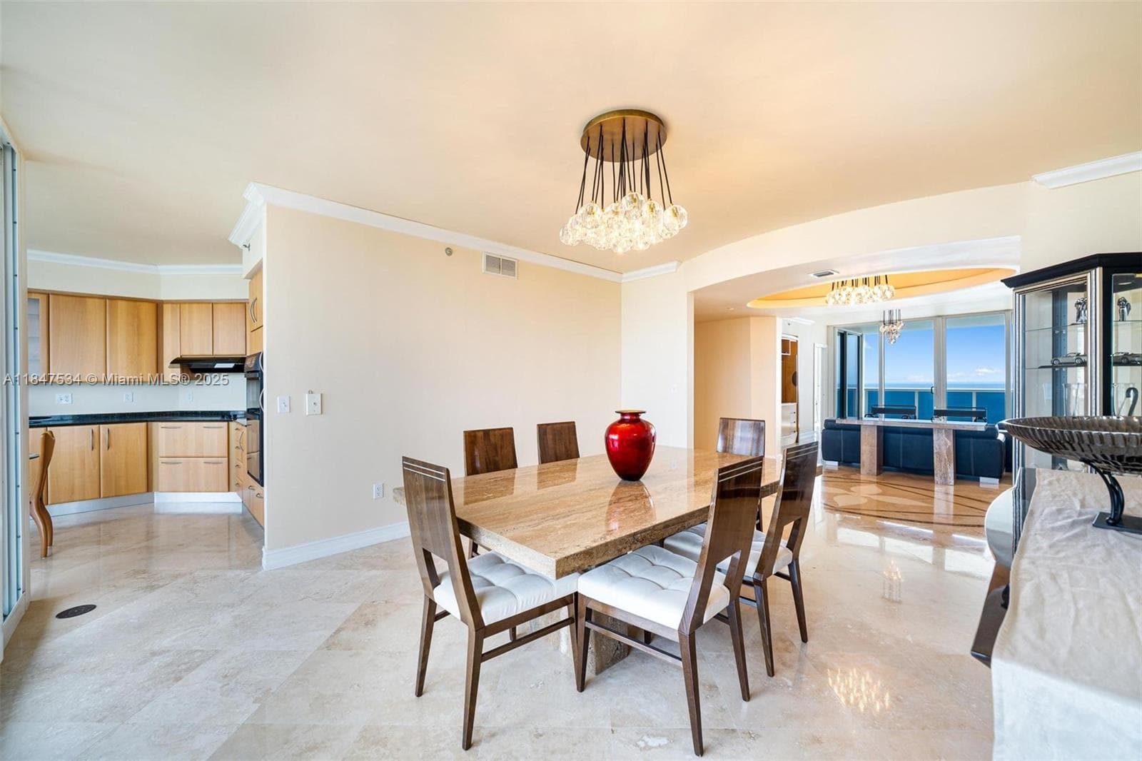 19111 Collins Ave 704 photo 5