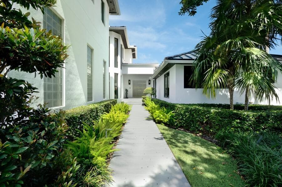 201 Palm Trail photo 10