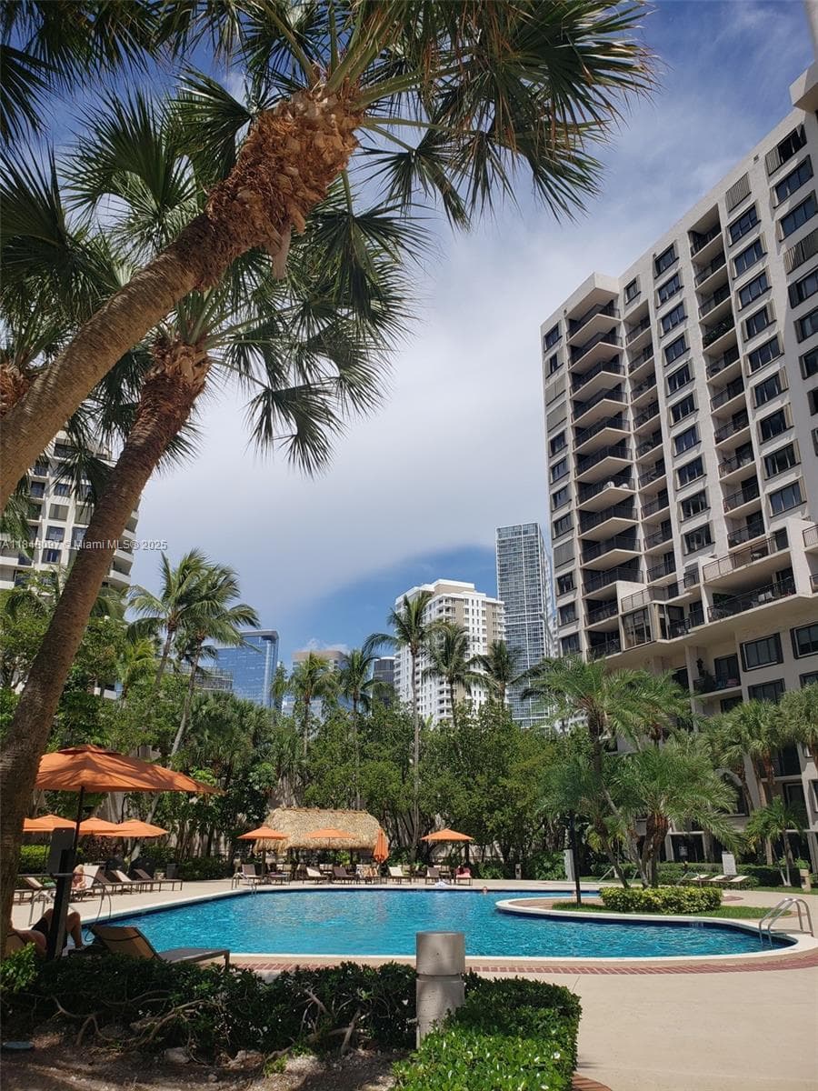 540 Brickell Key Dr 1524 photo 1