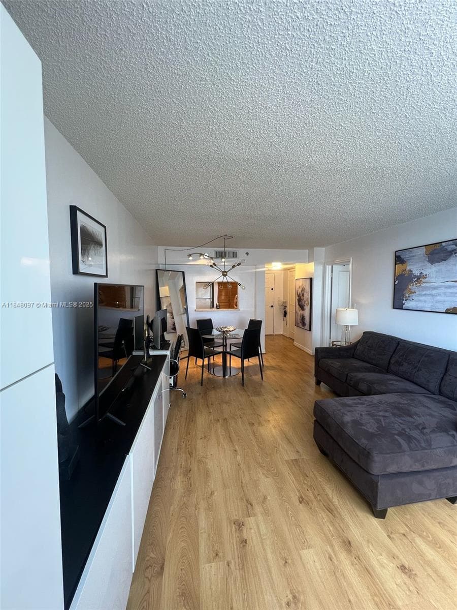 540 Brickell Key Dr 1524 photo 8