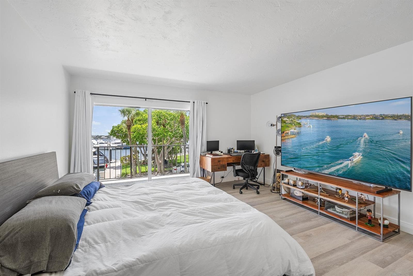 1200 Marine Way G11 photo 9