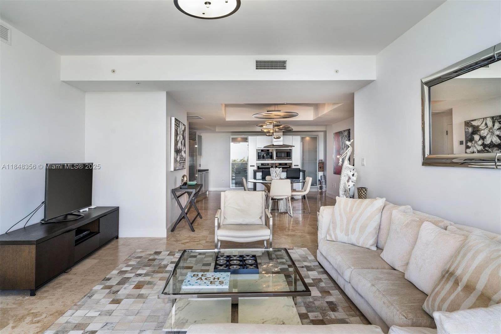 18201 Collins Ave 604 photo 1