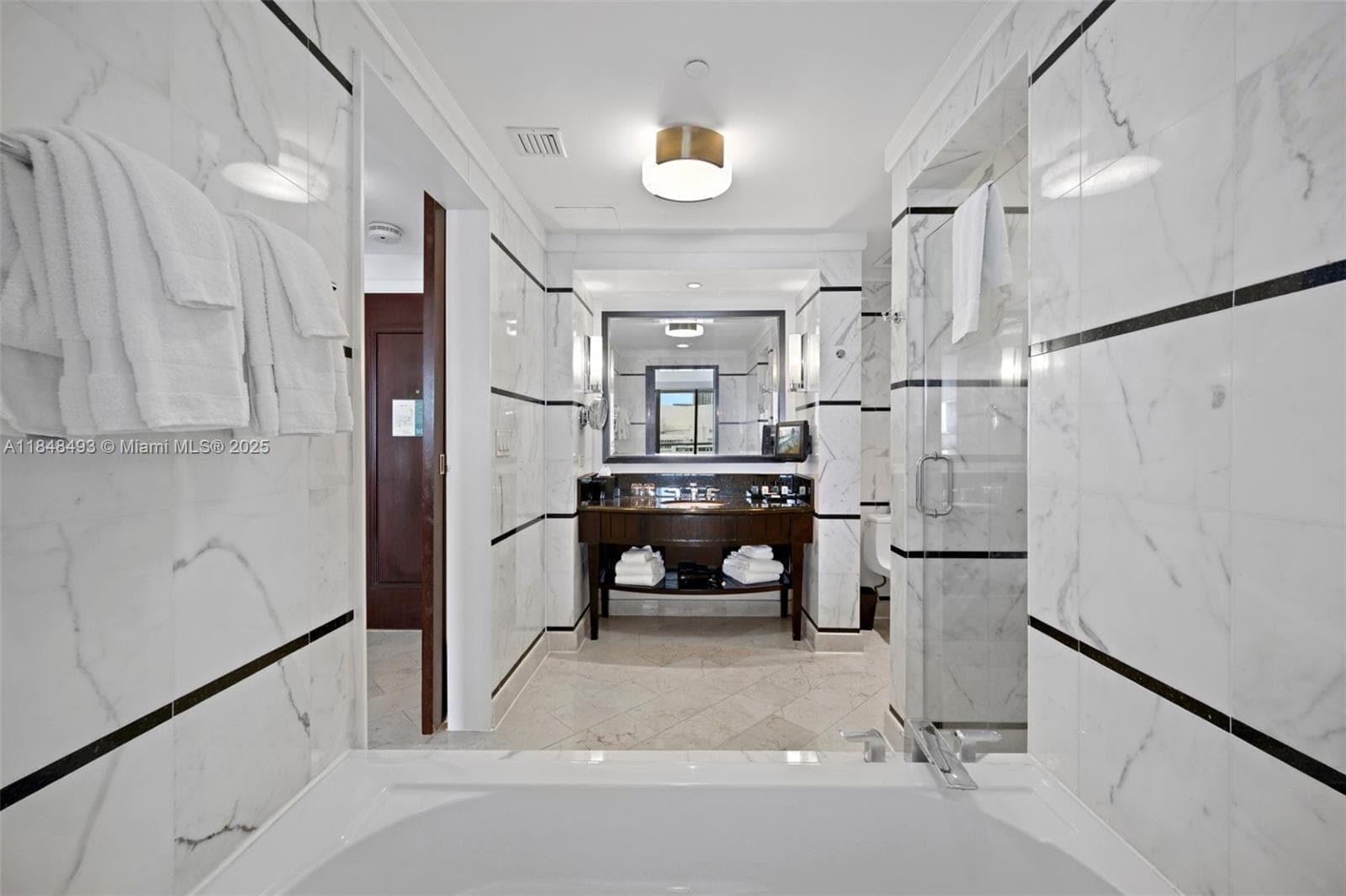 4391 Collins Ave 1605 photo 23