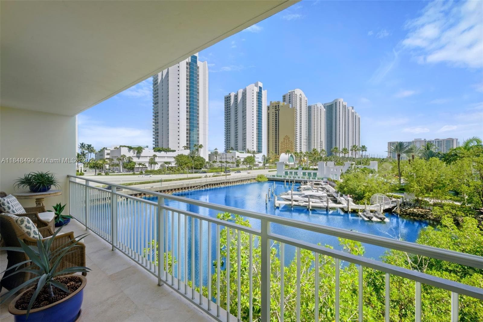 150 Sunny Isles Blvd TH301 photo 23