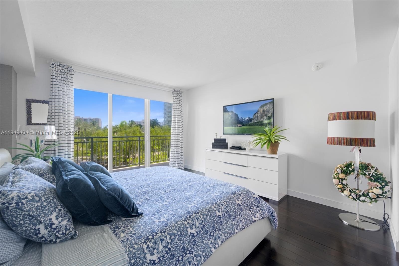 150 Sunny Isles Blvd TH301 photo 16