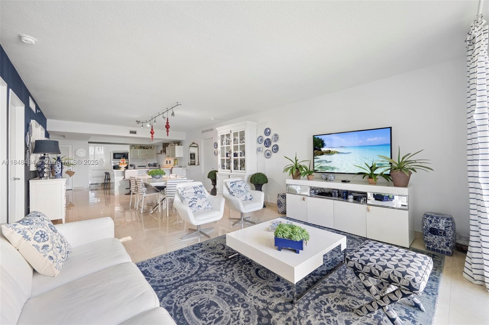 150 Sunny Isles Blvd TH301 photo 3