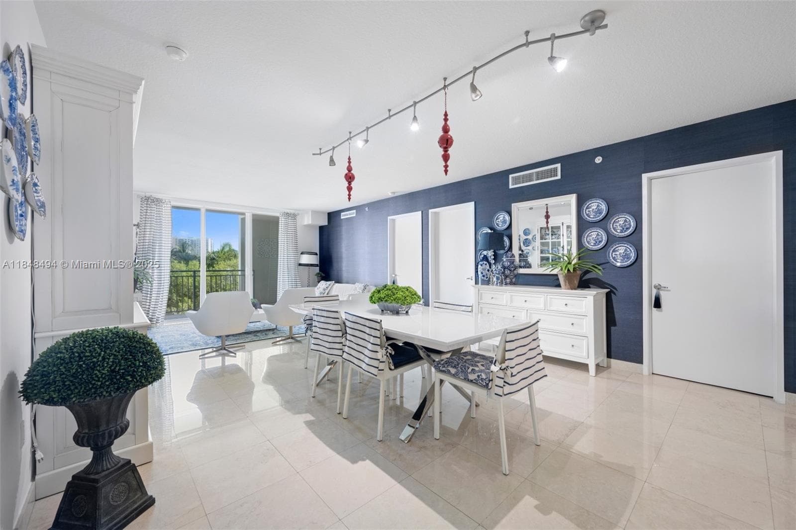 150 Sunny Isles Blvd TH301 photo 5
