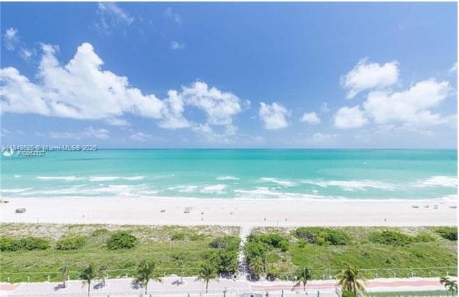 5701 Collins Ave 1008 photo 3