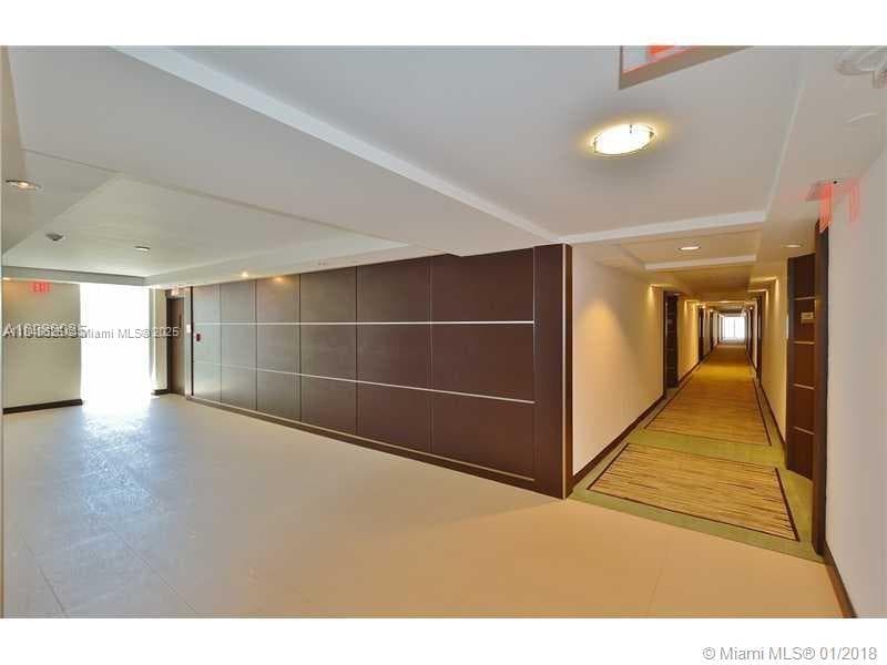 5701 Collins Ave 1008 photo 4