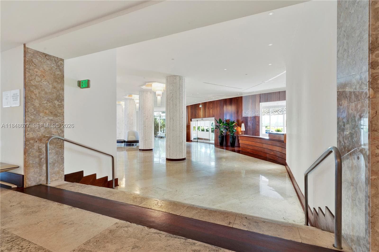 5161 Collins Ave 1110 photo 22