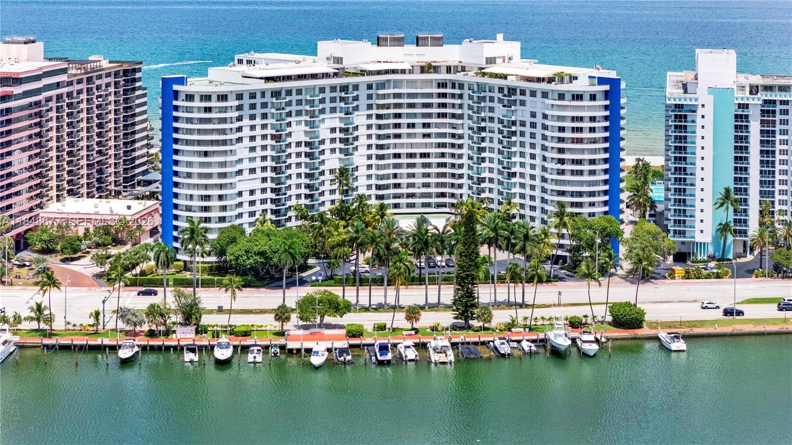 5161 Collins Ave 1110 photo 1