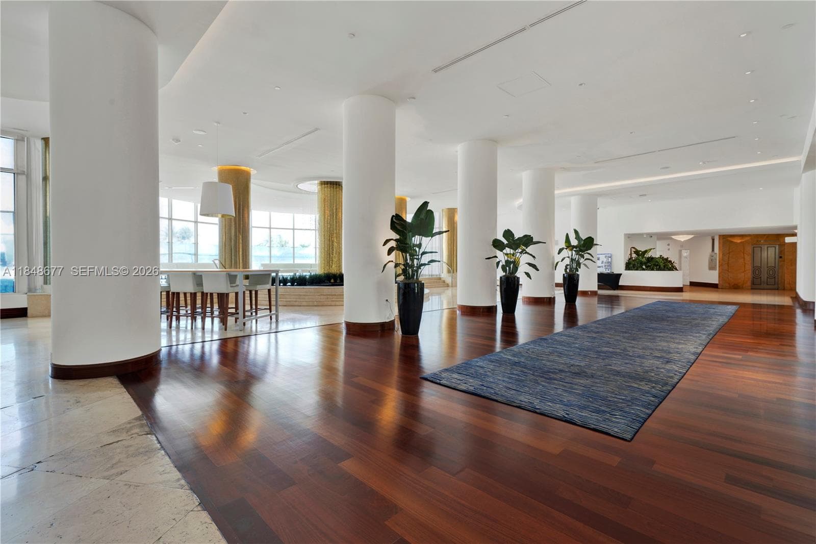 5161 Collins Ave 1110 photo 24