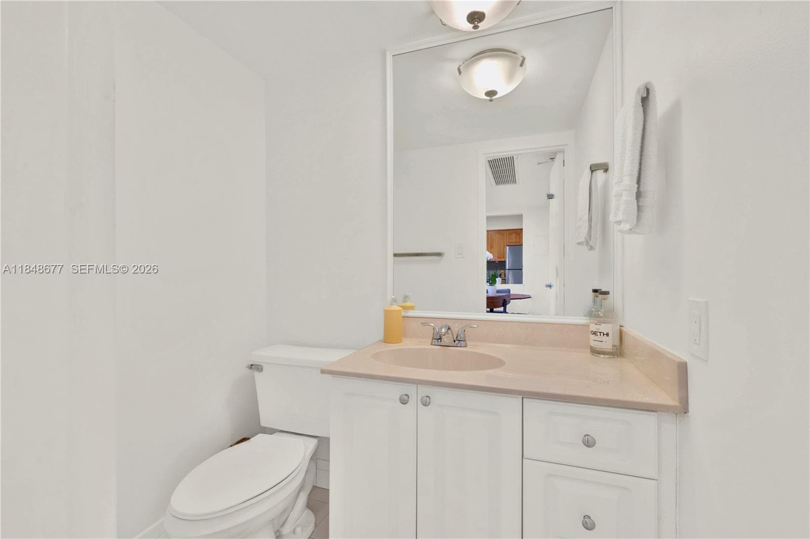 5161 Collins Ave 1110 photo 15