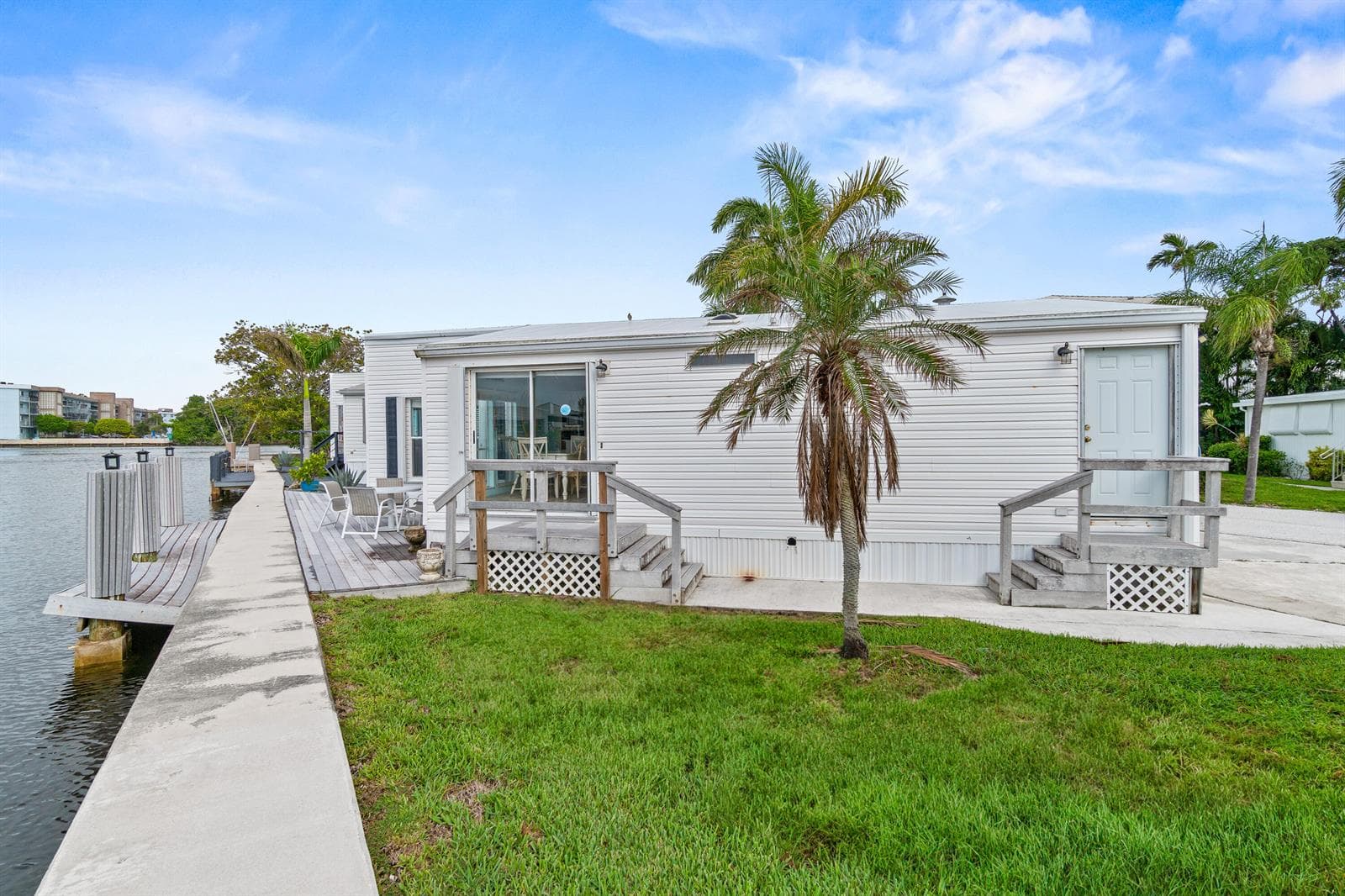 207 Mallard Drive U photo 24