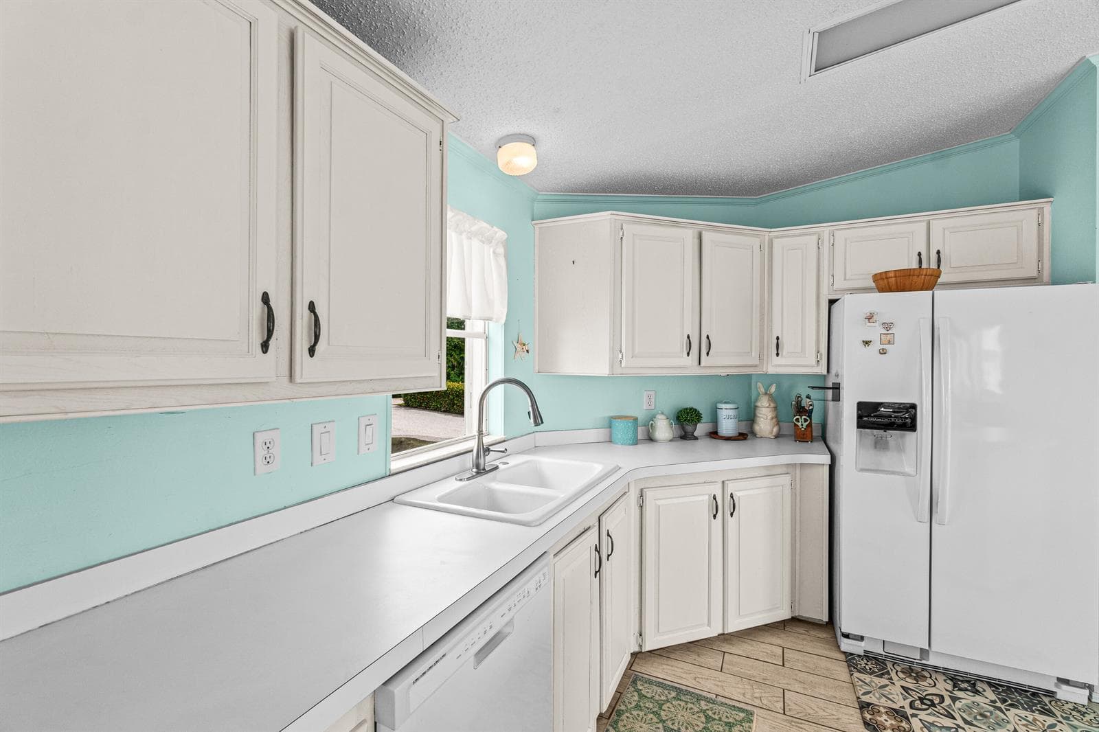 207 Mallard Drive U photo 8