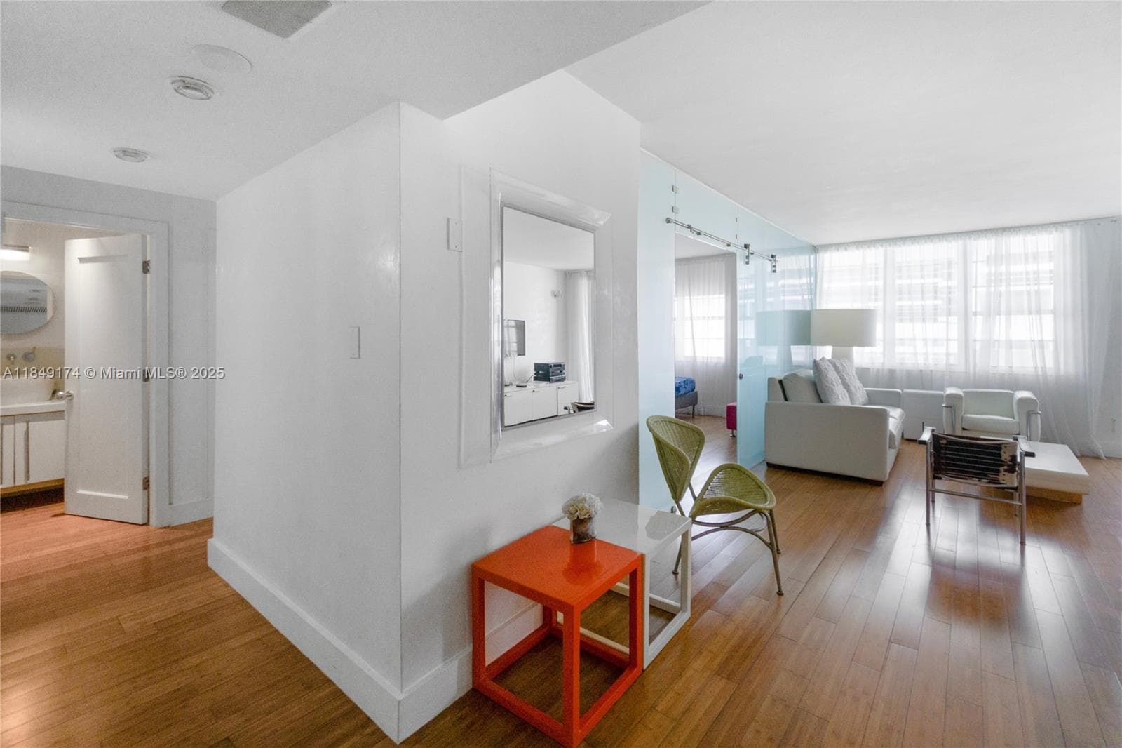 100 Lincoln Rd 923 photo 4