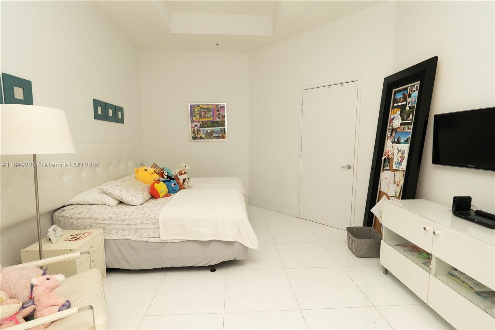 150 Sunny Isles Blvd 1-TH403 photo 10