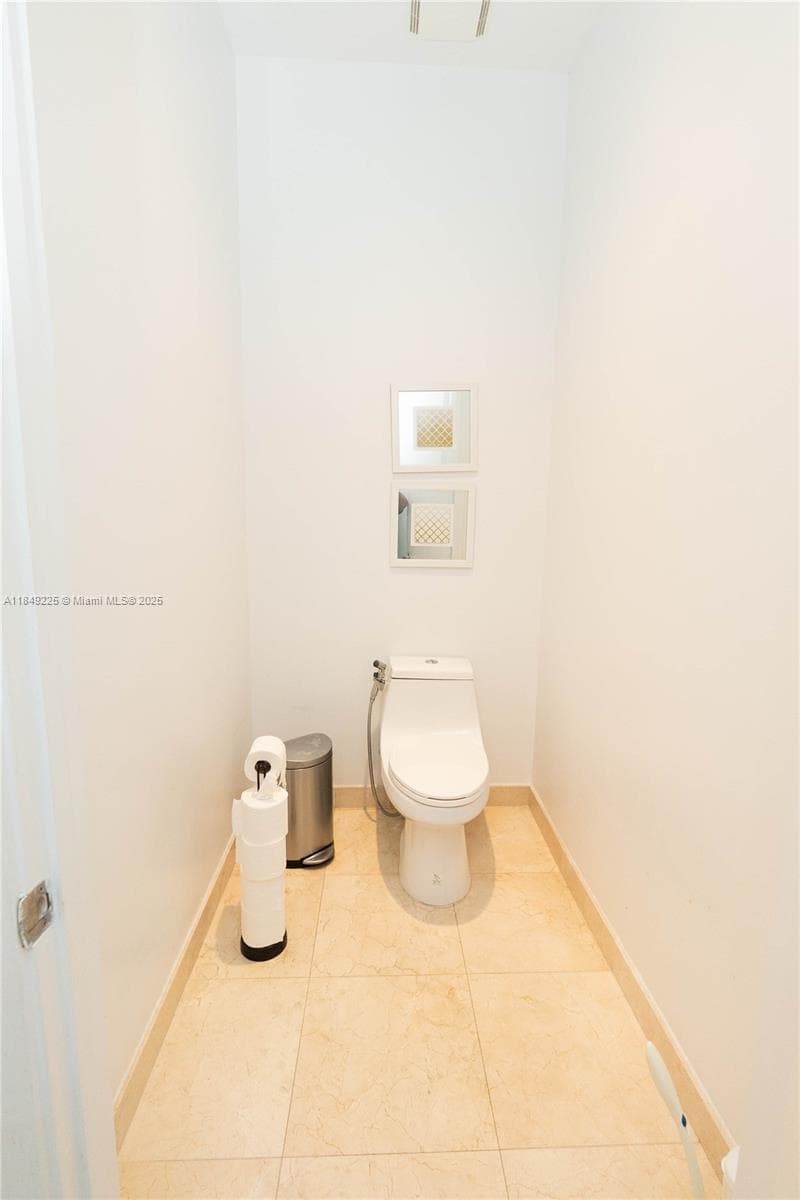 150 Sunny Isles Blvd 1-TH403 photo 18