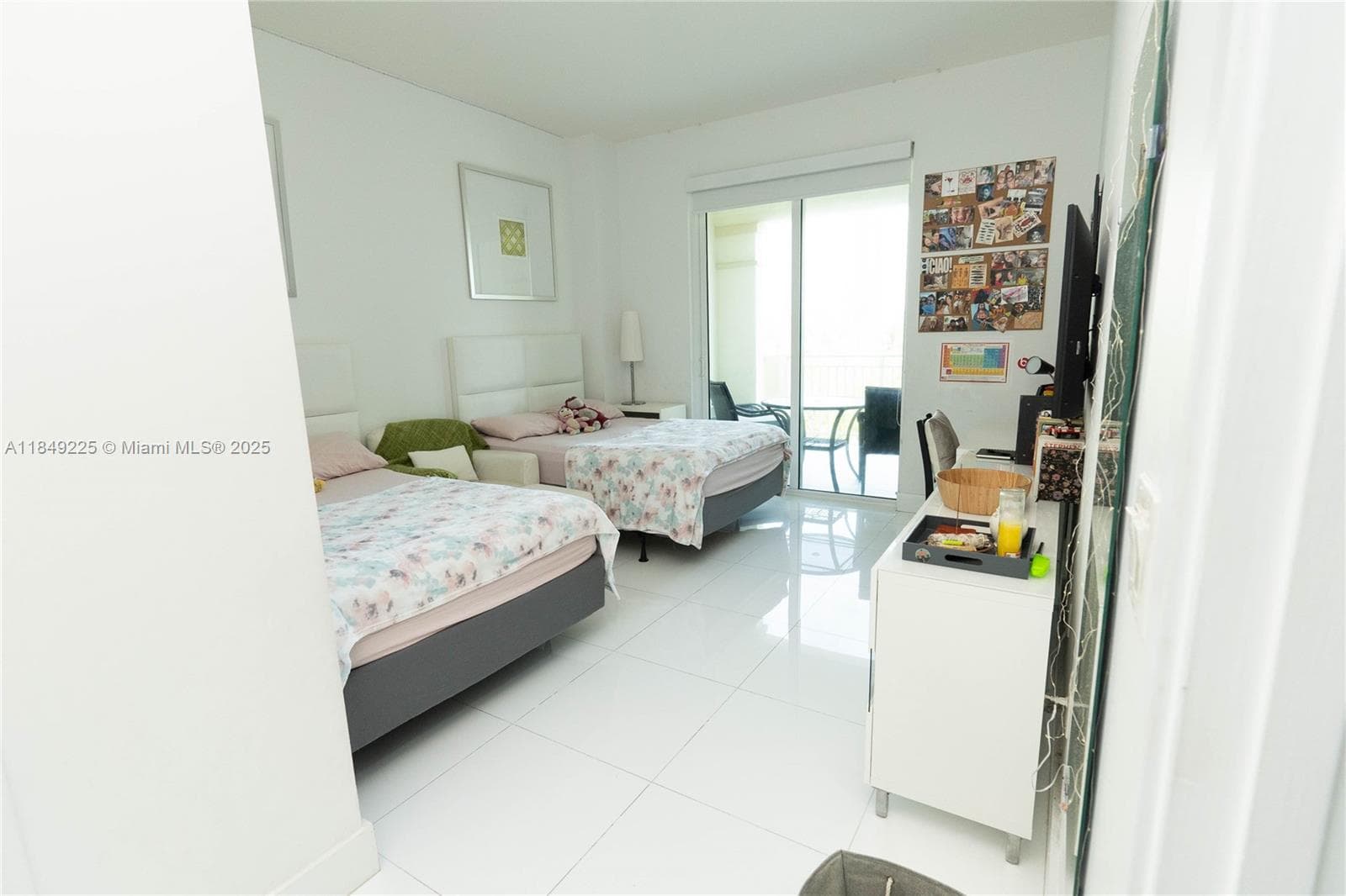150 Sunny Isles Blvd 1-TH403 photo 21