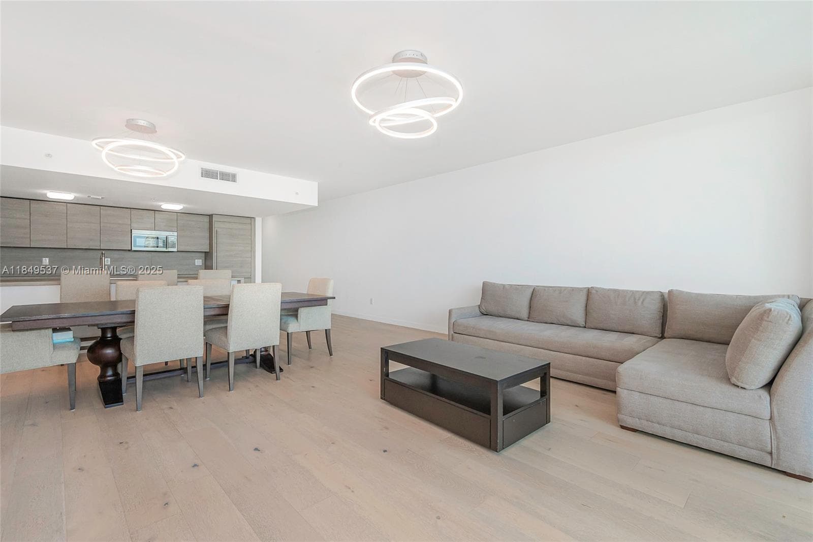 400 Sunny Isles Blvd 1819 ONE LEVEL photo 12