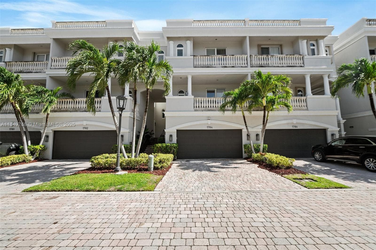 1784 Bay Dr 1784 photo 4