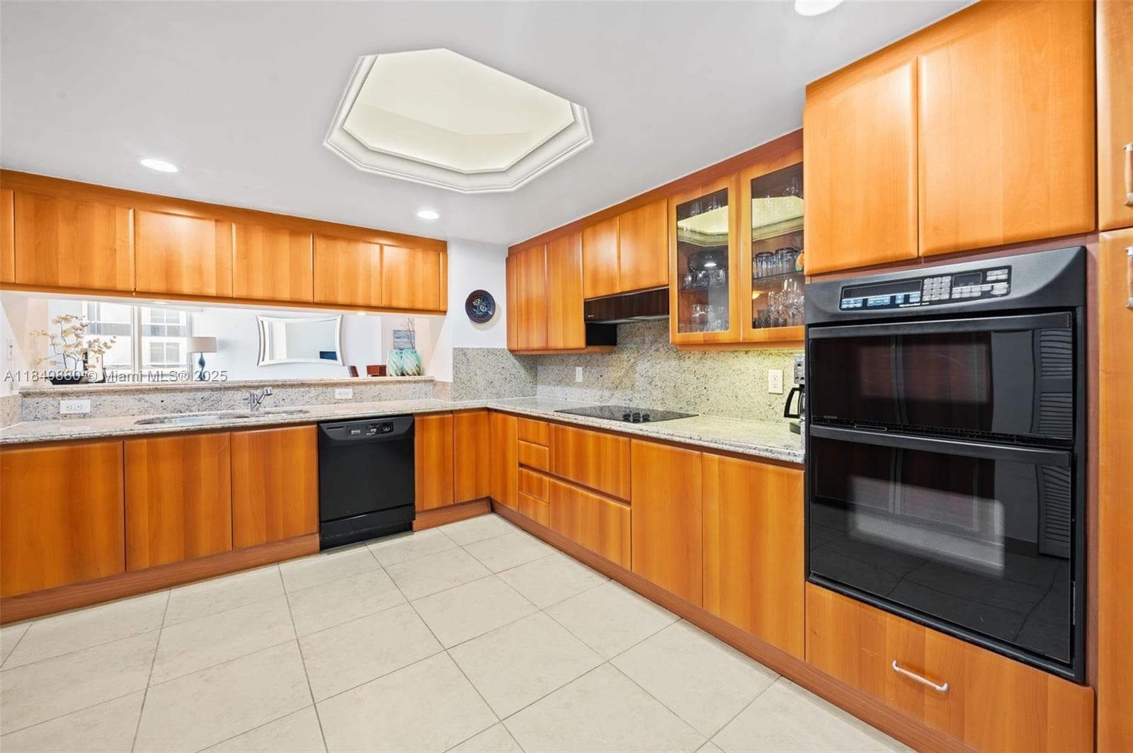 9595 Collins Ave N7-D photo 16