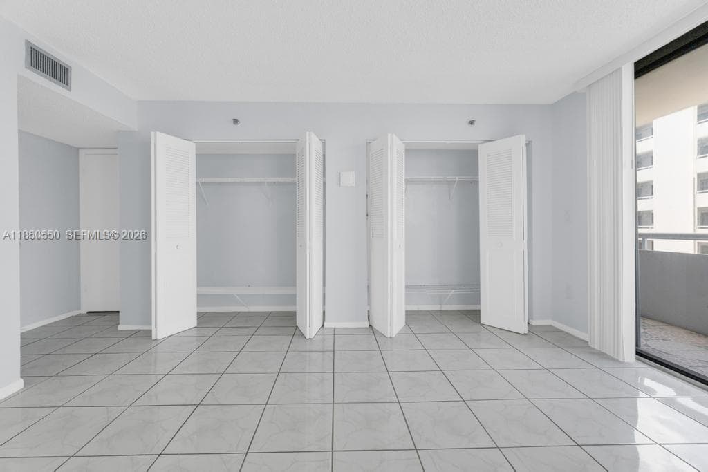 6830 Indian Creek Dr 6D photo 20