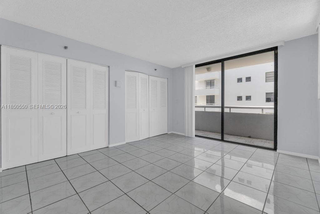 6830 Indian Creek Dr 6D photo 21