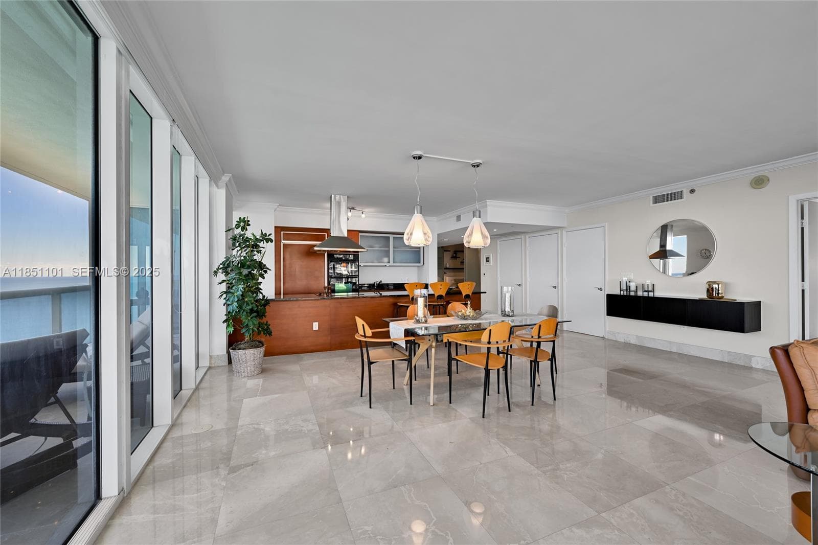 1830 Ocean Dr 3801 photo 6