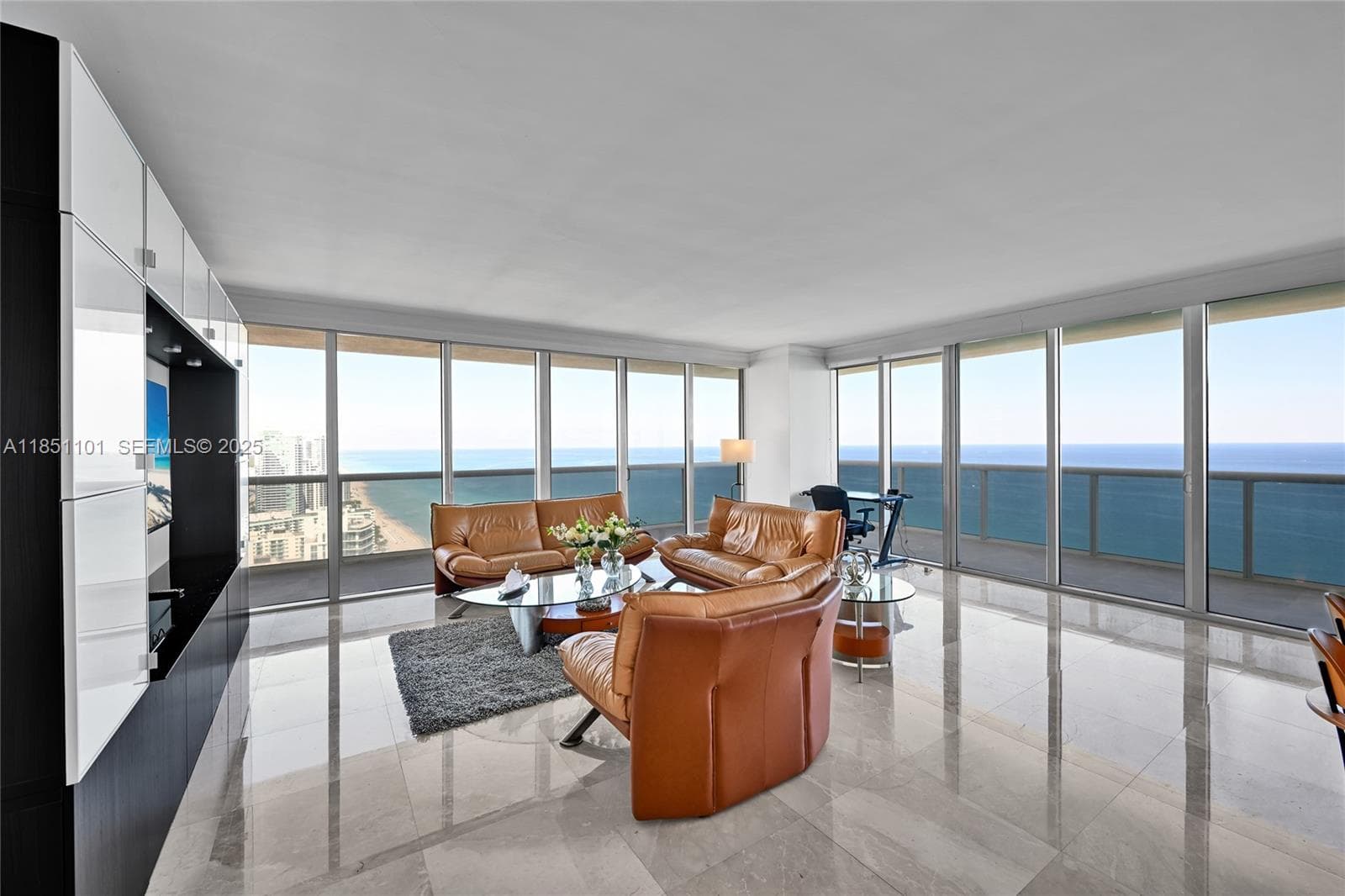 1830 Ocean Dr 3801 photo 5