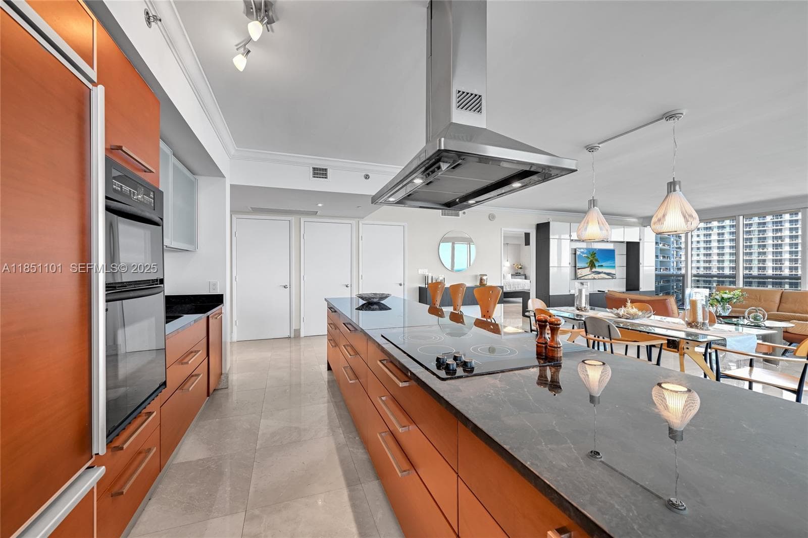 1830 Ocean Dr 3801 photo 9