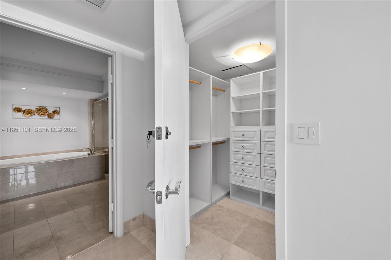 1830 Ocean Dr 3801 photo 21